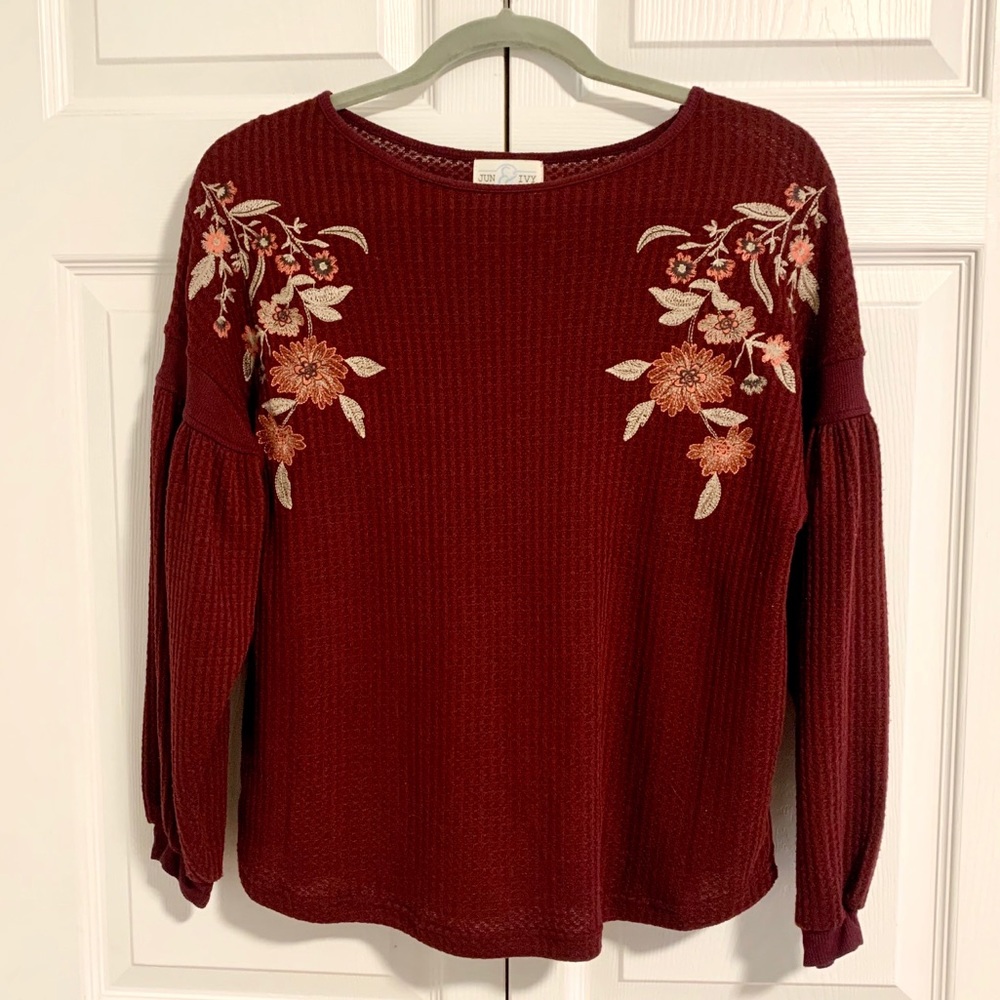 Waffle knit balloon sleeve floral sweater!😍